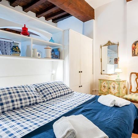 Magnoli & Ponte Vecchio Apartment Florence Luaran gambar